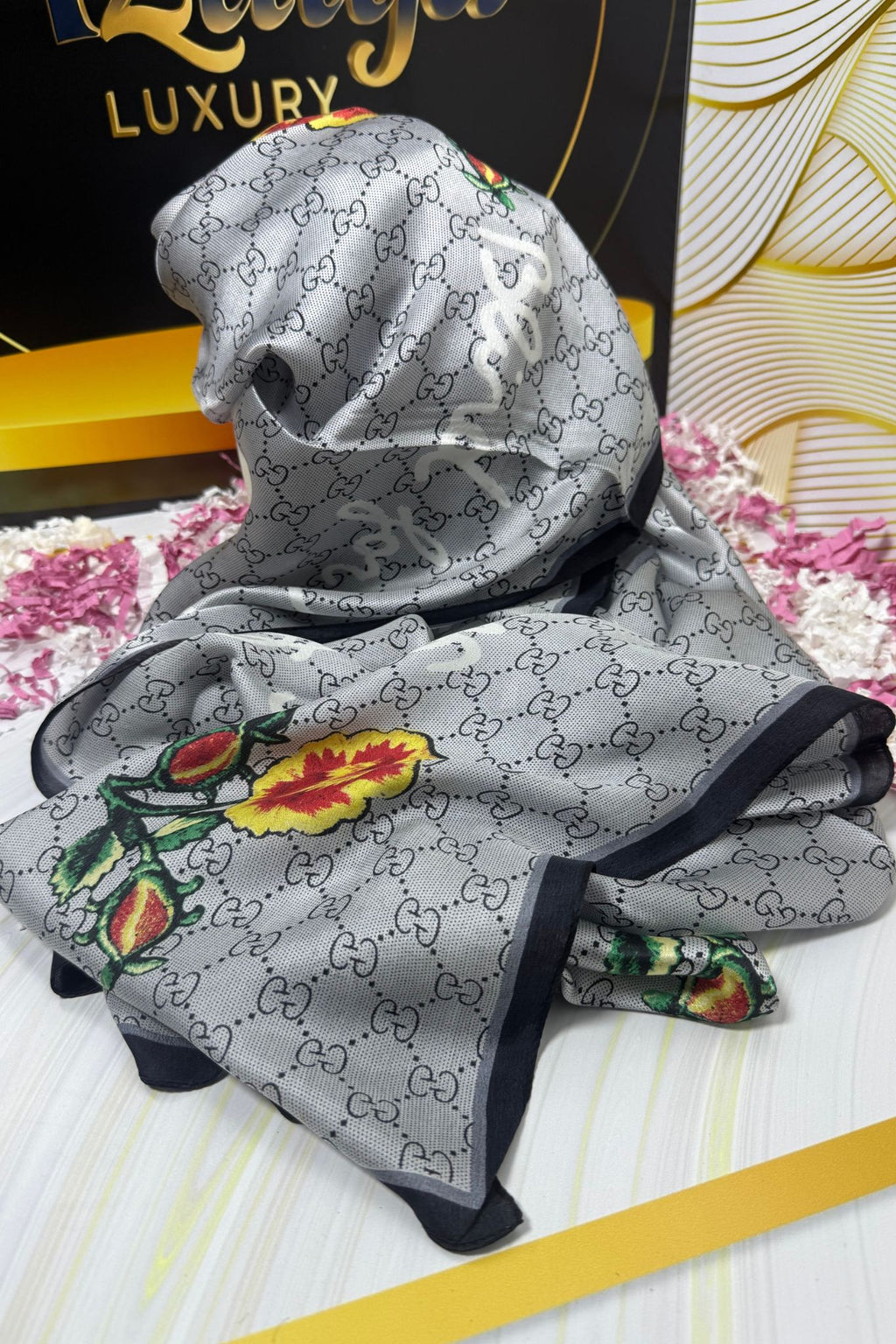 Châle Monogram Gris Perle & Floral