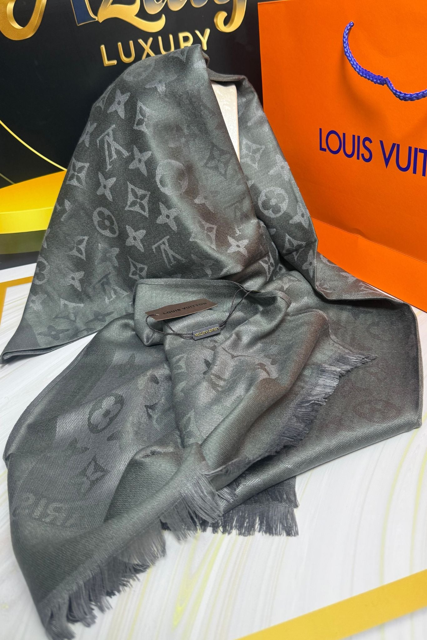 Châle Monogram Gris Anthracite