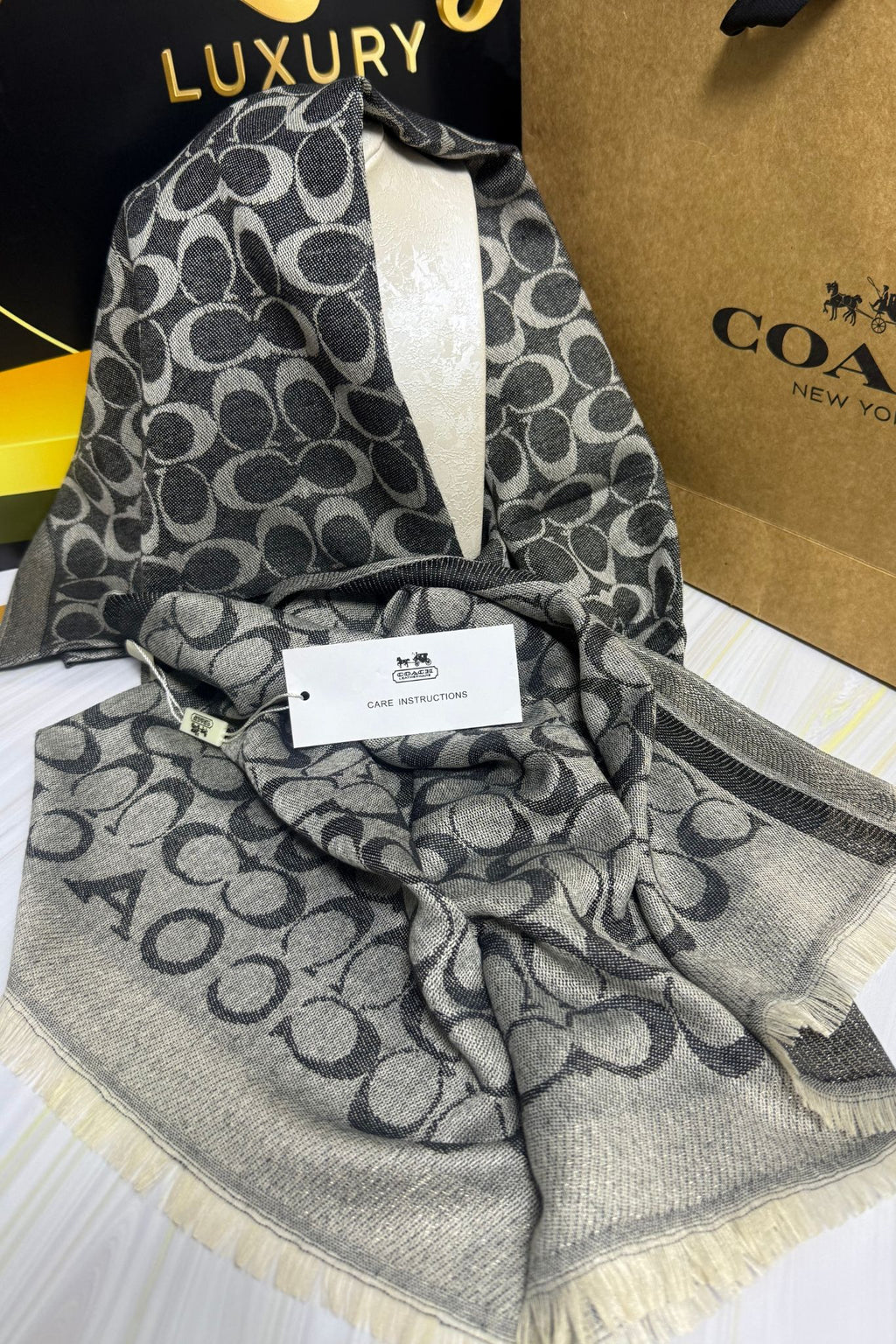 Châle Signature Gris Perle CO