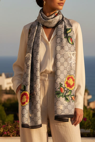 Châle Monogram Gris Perle & Floral